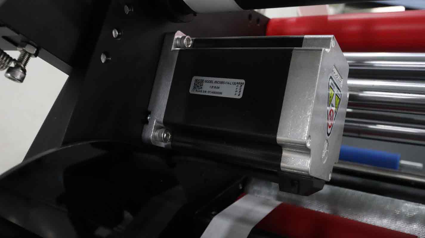 轉(zhuǎn)角貼標(biāo)機,貼標(biāo)機,全自動貼標(biāo)機