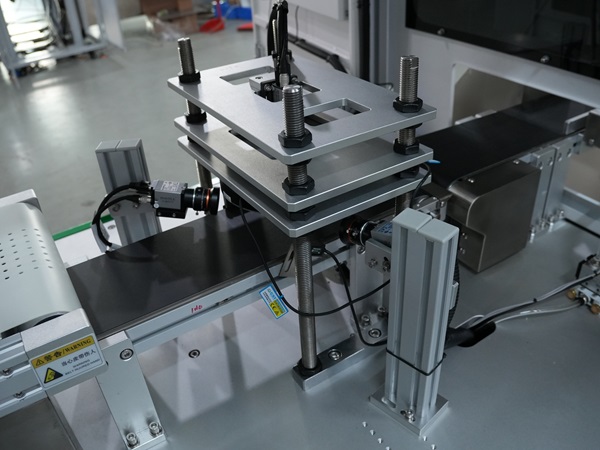 金屬異物檢測機器,異物檢測機器,外觀缺陷檢測設(shè)備